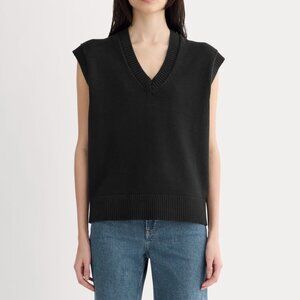 Everlane Boxy Vest in Everyday Cotton in Black, Size Medium